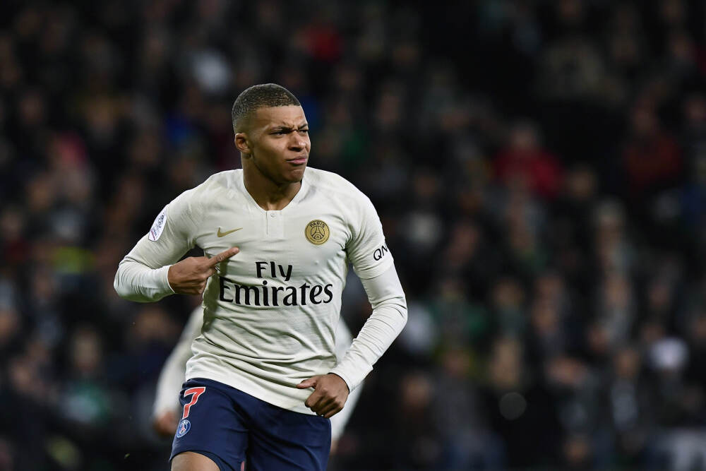 距离通车又近一步！ 成渝中线高铁开启无砟轨道施工